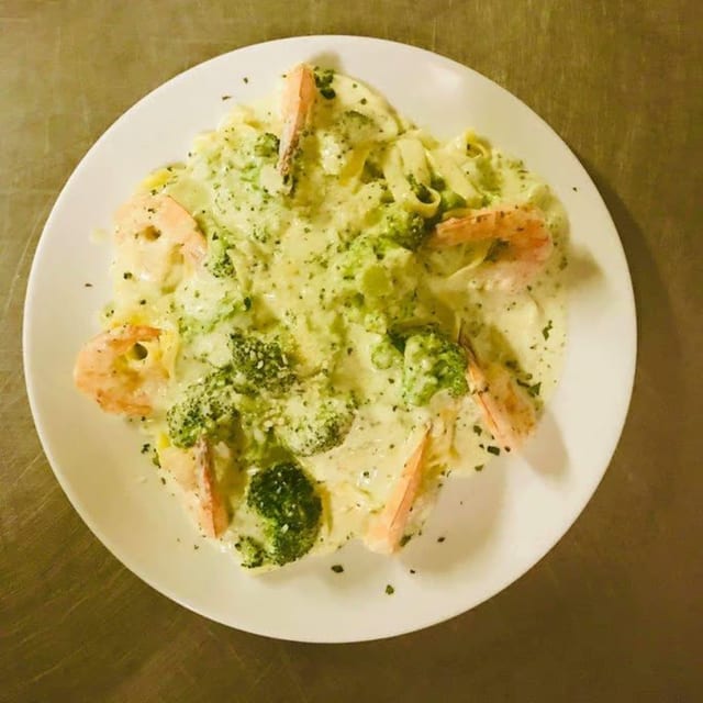 Shrimp Alfredo.
